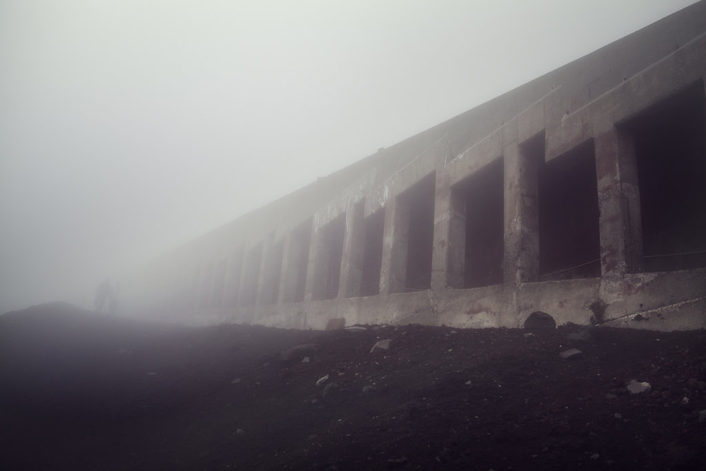 Le Mont Fuji et la brume